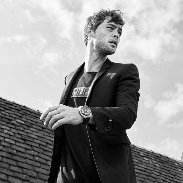 ROX Star - Tailored Featured